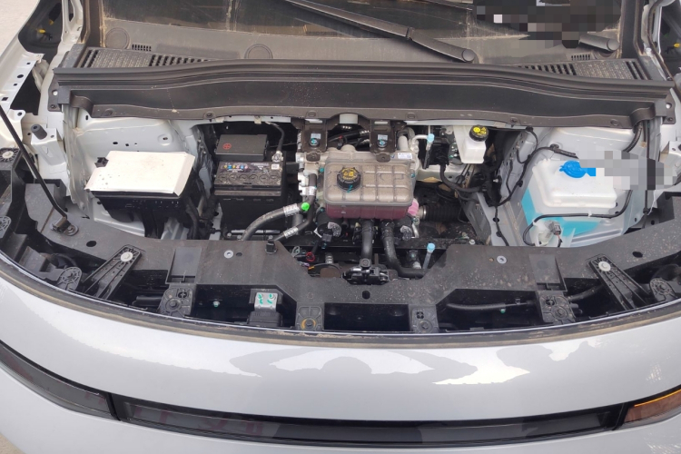 零跑汽车 零跑B10 2025 汽车图片 #22