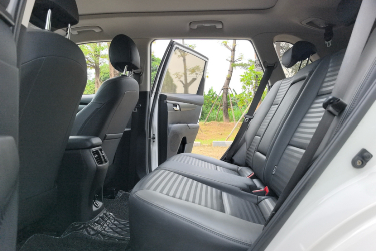 起亚 智跑 2018 汽车图片 #22