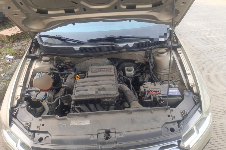 Volkswagen C-Trek 2017 immagine di auto #22