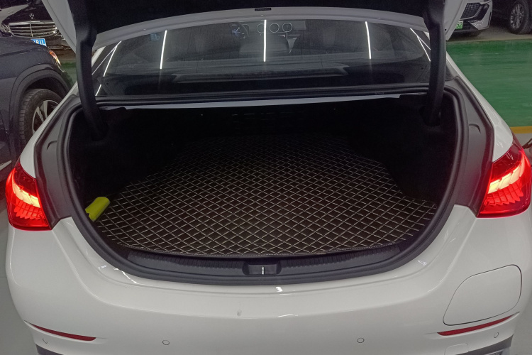 Mercedes-Benz C Class New Energy 2023 #22 Mercedes-Benz C Class New Energy 2023 immagine di auto #22