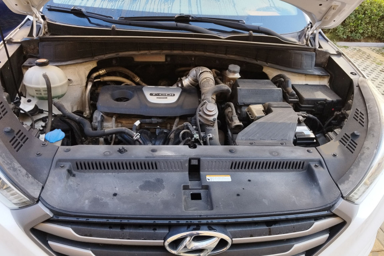 Hyundai Tucson (Imported) 2016 car image #22