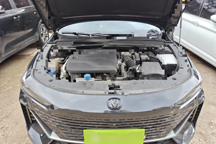 Changan UNI-V 2022 car image #22