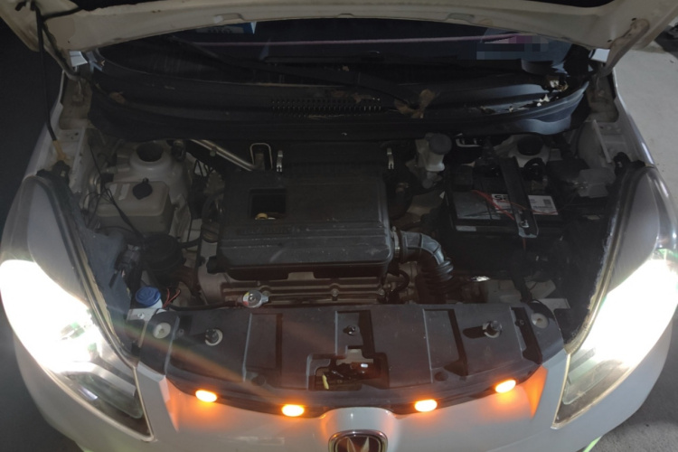 Changan BenBen 2016 صورة سيارة #22