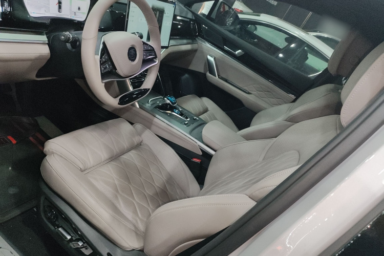 BYD Tang New Energy 2024 image de voiture #22