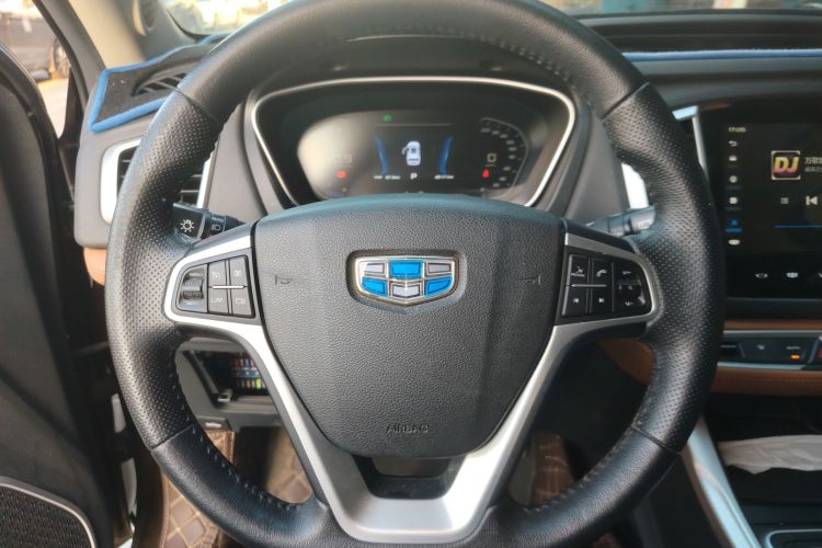GEELY Vision X6 2019 car image #22