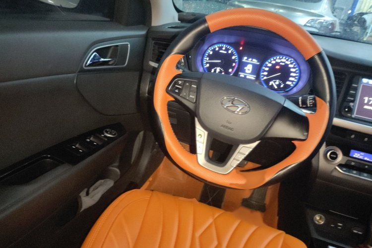 Hyundai Mistra 2018 #22 Hyundai Mistra 2018 car image #22