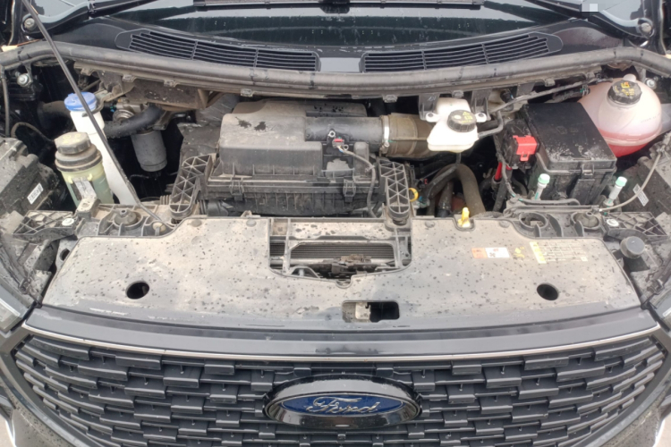 Ford E-Transit 2025 car image #22