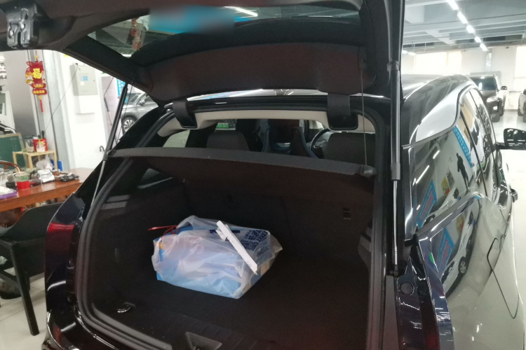 BMW i3 (Imported) 2018 #22 BMW i3 (Imported) 2018 car image #22