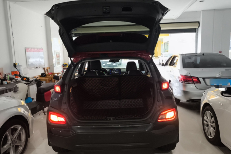 Hyundai ENCINO 2018 #22 Hyundai ENCINO 2018 car image #22