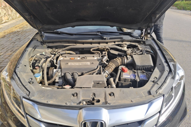 Honda CROSSTOUR 2016 car image #22