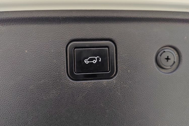 Changan CS85 Coupe 2019 car image #22