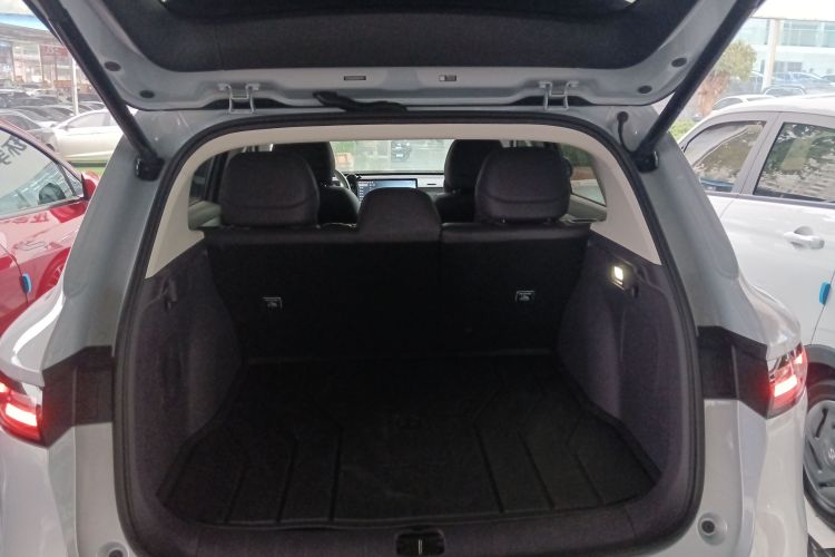 零跑汽车 零跑B10 2025 汽车图片 #22