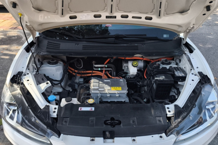 哪吒汽车 哪吒AYA 2023 #22 哪吒汽车 哪吒AYA 2023 汽车图片 #22