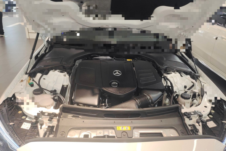 Mercedes-Benz C Class New Energy 2023 صورة سيارة #22