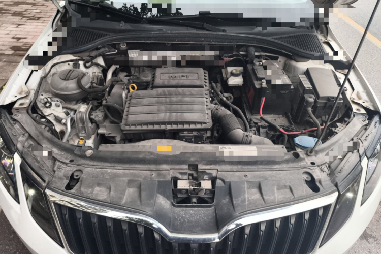 Skoda Octavia 2019 car image #22