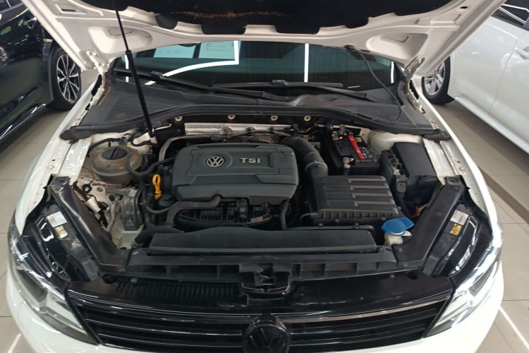 Volkswagen Lamando 2015 immagine di auto #22