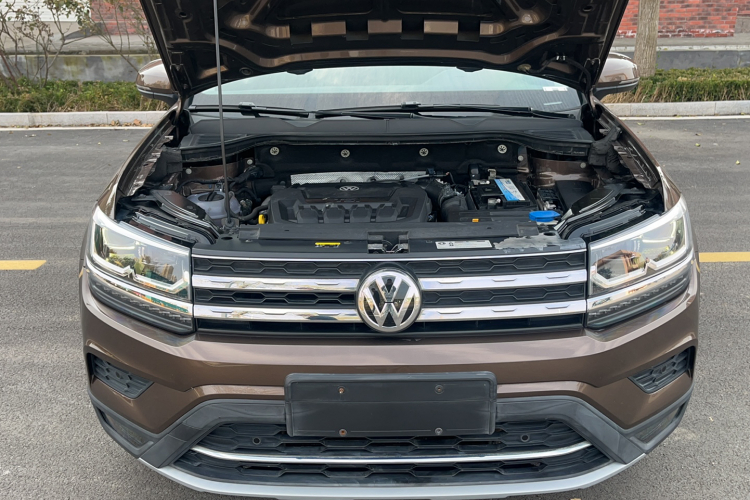 Volkswagen Tharu 2019 image de voiture #22