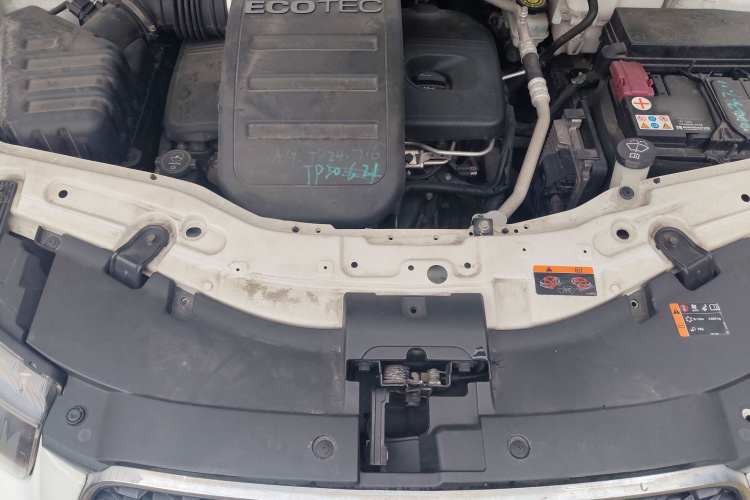 Chevrolet Captiva 2015 car image #22