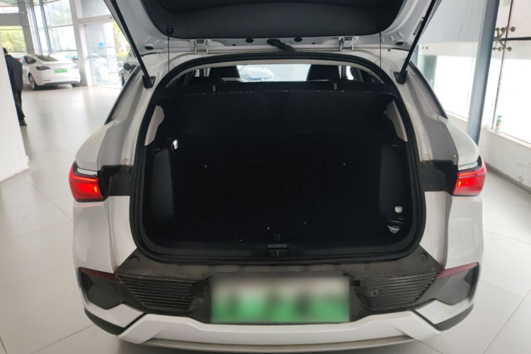 BYD Yuan 2023 car image #22