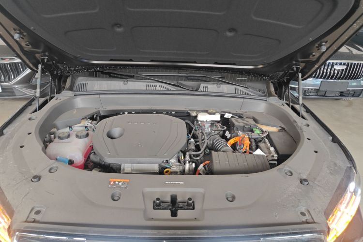 GEELY Monjaro MHEV 2025 #22 GEELY Monjaro MHEV 2025 car image #22