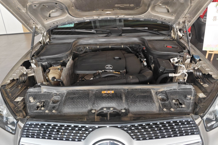 Mercedes-Benz GLE Class 2020 #22 Mercedes-Benz GLE Class 2020 car image #22