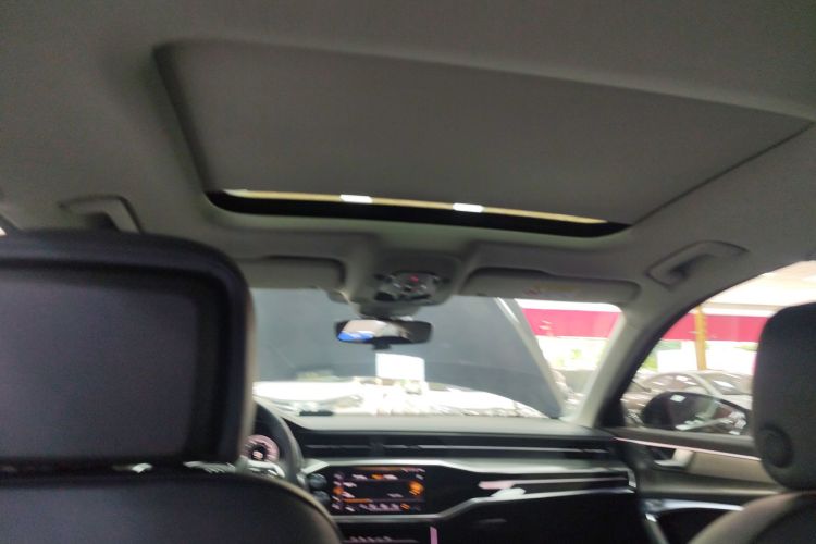 Audi A6L 2020 car image #22
