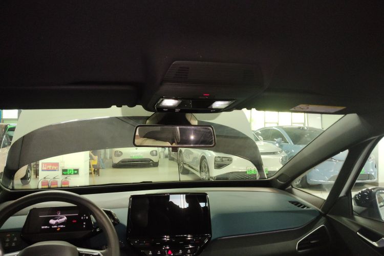 Volkswagen ID.3 2022 #22 Volkswagen ID.3 2022 car image #22