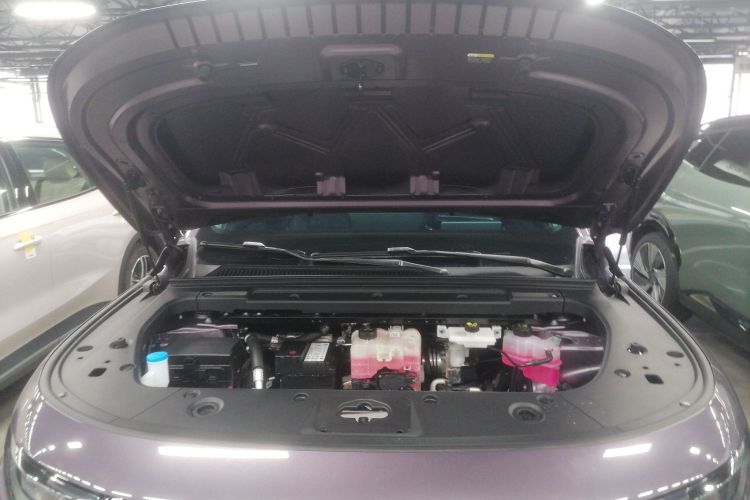 零跑汽车 零跑C10 2025 汽车图片 #22