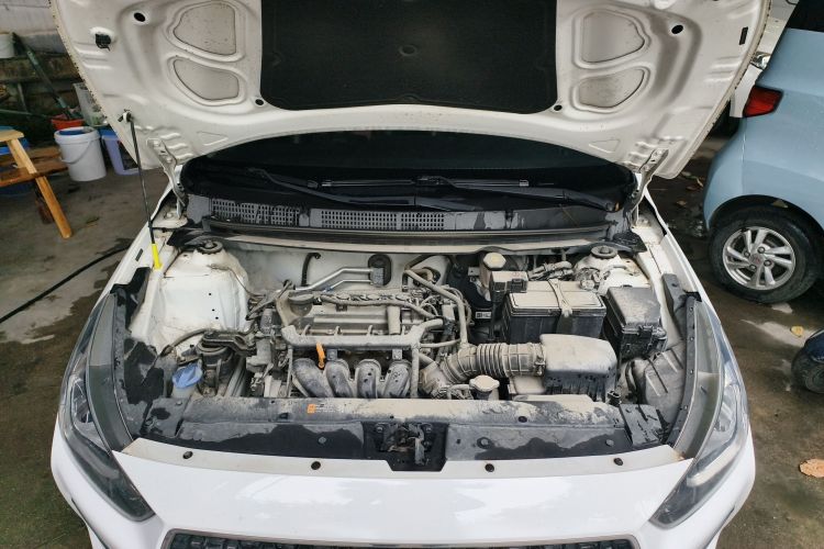 Hyundai Reina 2018 car image #22