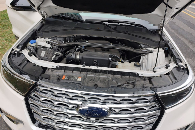 Ford Explorer 2021 صورة سيارة #22