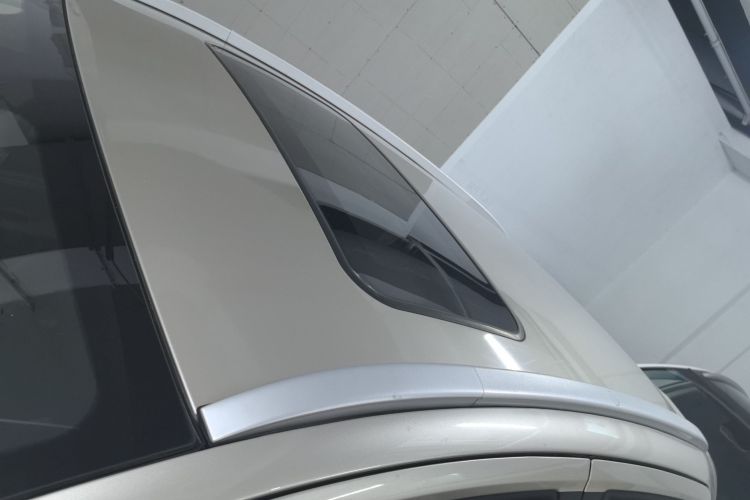 Vision X3 2019 car image #22