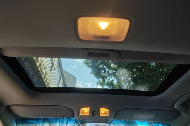 Hyundai Elantra AD 2018 car image #22