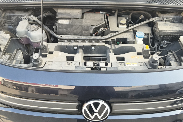 Volkswagen ID.6 Crozz 2023 #22 Volkswagen ID.6 Crozz 2023 immagine di auto #22