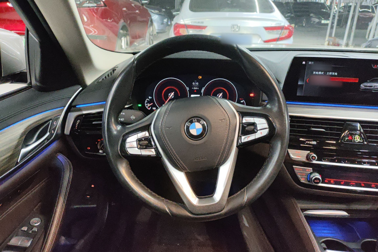 BMW 5 Series New Energy 2019 image de voiture #22
