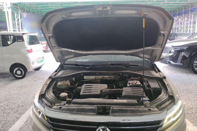 Volkswagen Lavida 2019 car image #22
