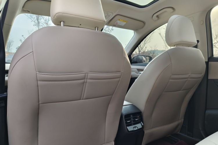 MG ES5 2024 #22 MG ES5 2024 car image #22