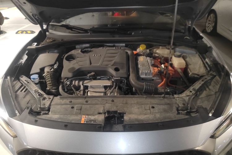 MG 6 New Energy 2022 immagine di auto #22