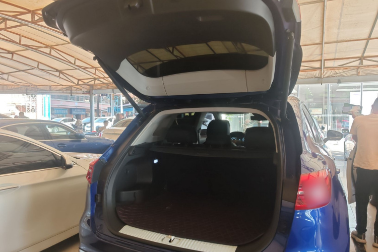 HongQi HS5 2021 car image #22