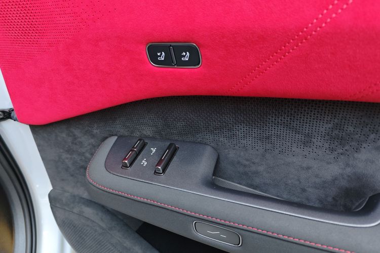 极氪 极氪001 FR 2025 汽车图片 #22