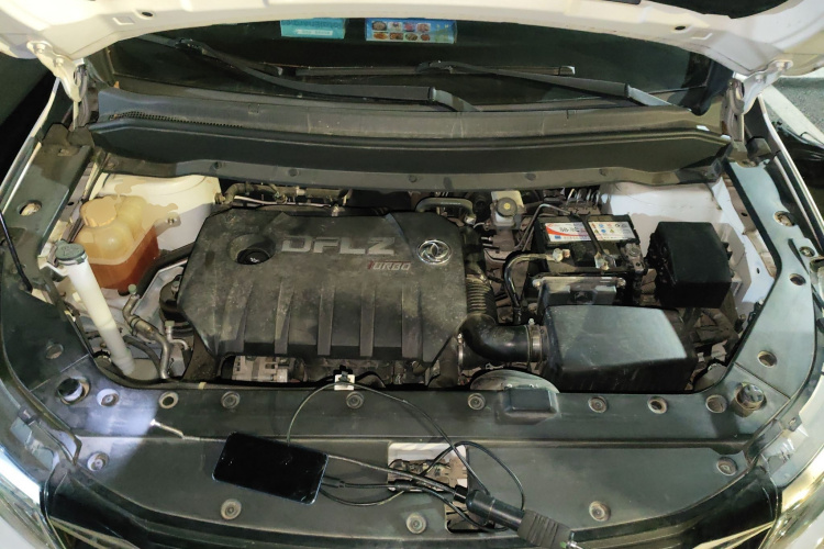 Forthing JOYEAR X6 2017 car image #22