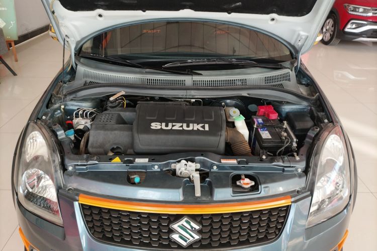 铃木 雨燕 2019 汽车图片 #22