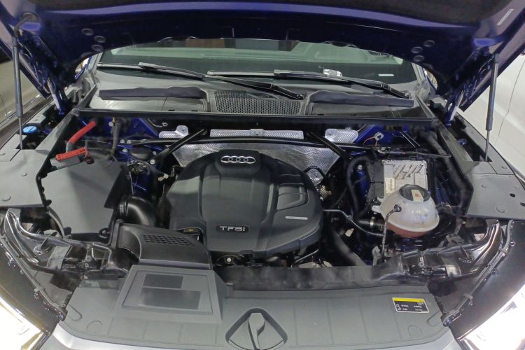 Audi Q5L 2019 car image #22