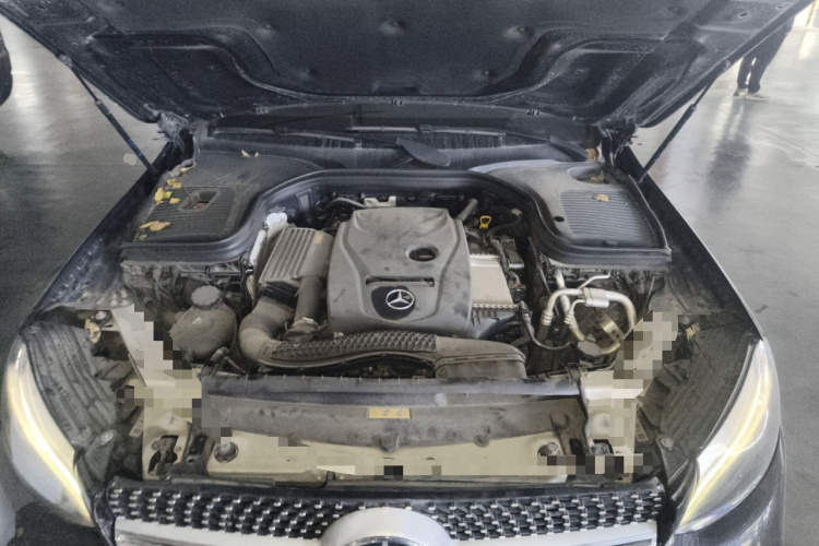 Mercedes-Benz GLC Coupe 2018 immagine di auto #22