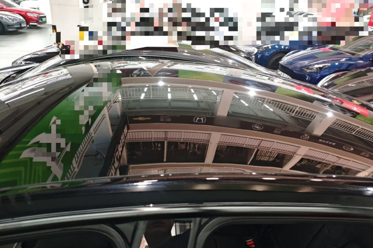 Tesla Model Y 2021 #22 Tesla Model Y 2021 car image #22