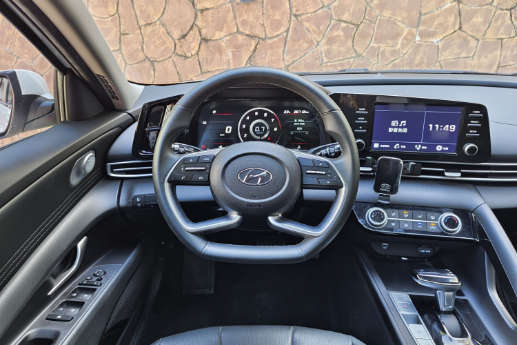 现代 伊兰特 2021 汽车图片 #22