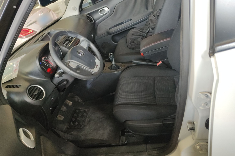 MG 3 2016 car image #22