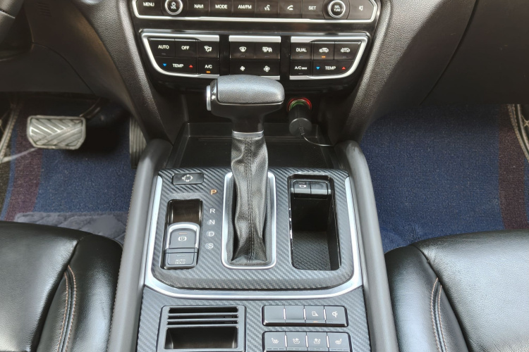 GAC Trumpchi GS7 2018 #22 GAC Trumpchi GS7 2018 car image #22