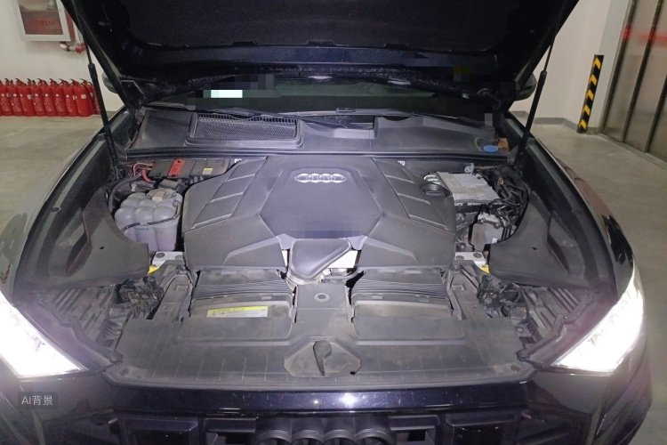 Audi Q8 2020 immagine di auto #22