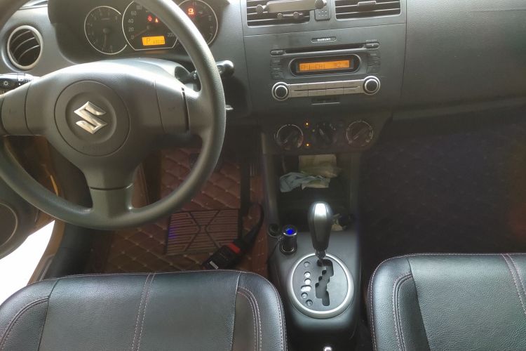 铃木 雨燕 2017 汽车图片 #22