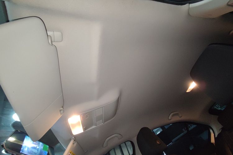 Skoda Octavia 2019 car image #22